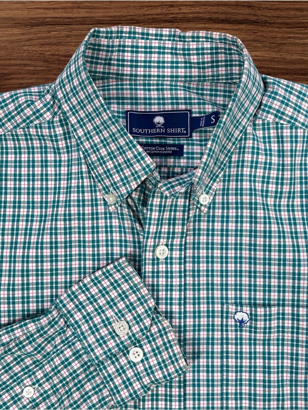 Southern Shirt Cotton Club Shirt Men’s Green Plaid Button Down. Small.